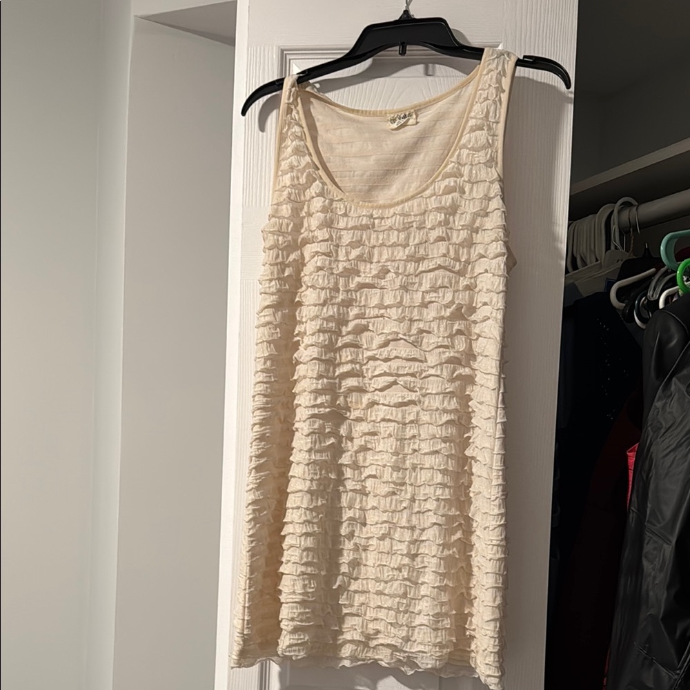 Cream Ruffled Sleeveless Top